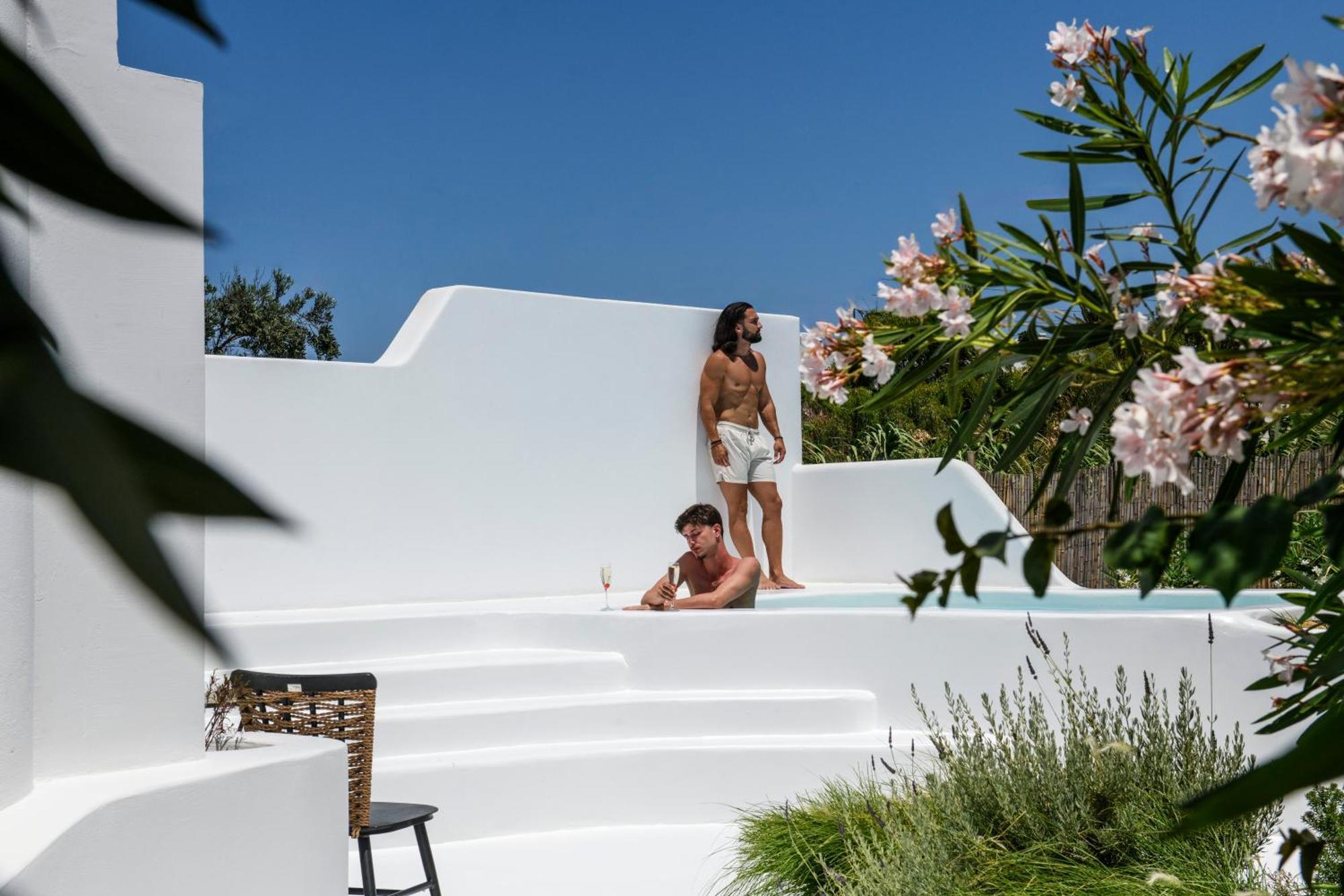 Akkadian Boutique 5* Mykonos Town