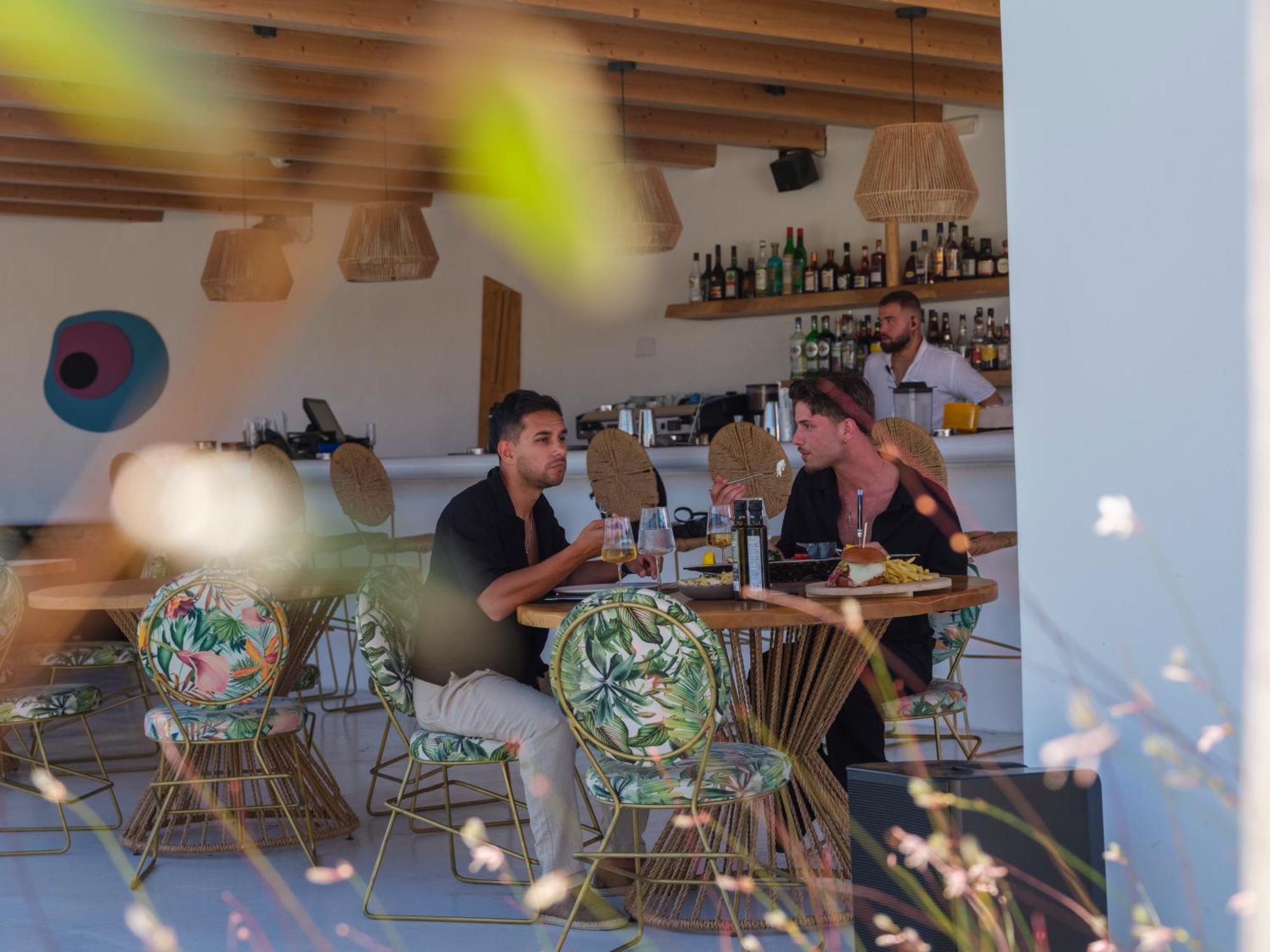 Akkadian Boutique Hotel Mykonos Town