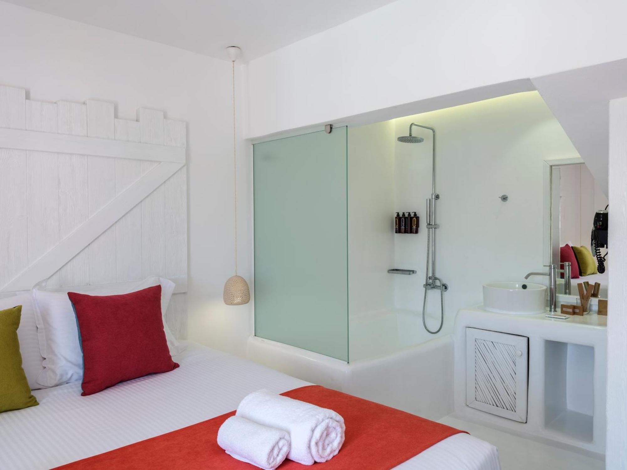 Axel Mykonos - Adults Only Hotel
